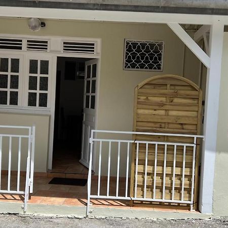 Appartement Cosy Et Bien Situe ฟอร์-เดอ-ฟร็องส์ ภายนอก รูปภาพ